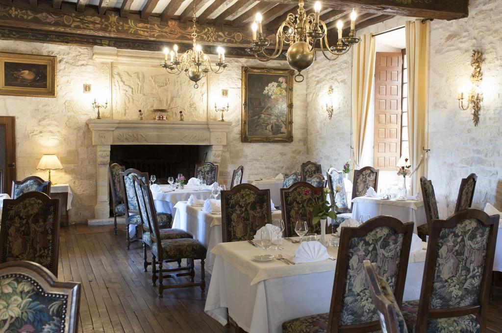Chateau La Fleunie - Hotel Et Restaurant Condat-sur-Vezere Exterior foto