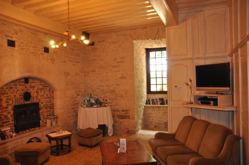 Chateau La Fleunie - Hotel Et Restaurant Condat-sur-Vezere Exterior foto