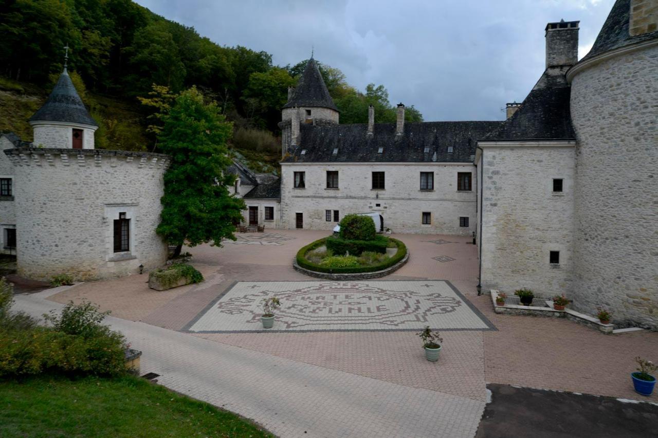 Chateau La Fleunie - Hotel Et Restaurant Condat-sur-Vezere Exterior foto